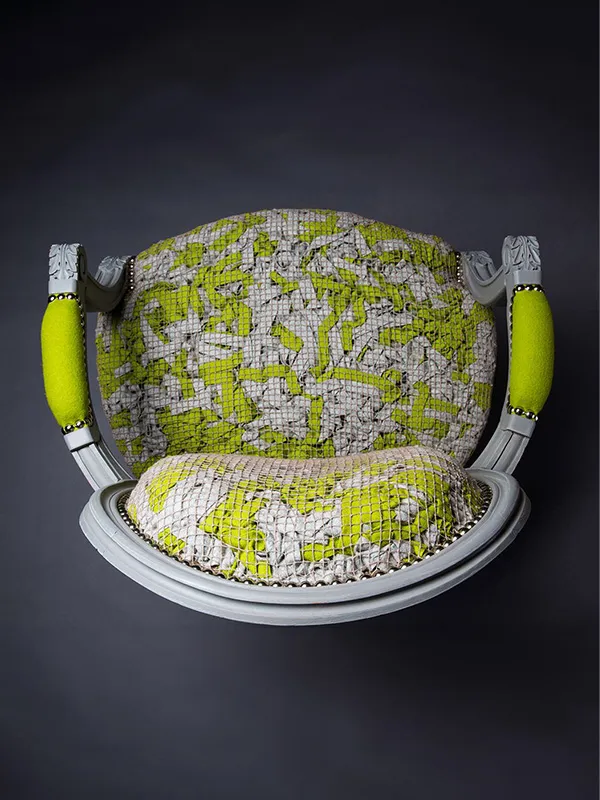 verre-restauration-atelier-tapissier-fauteuil-style-artisant-metz-Coq-Crapaud